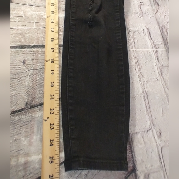 Torrid Sky High Skinny Premium Destroyed Black Jeans 14R - Picture 10 of 14